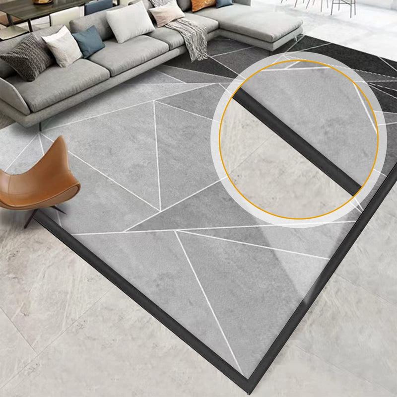 Floor Rubber Transition Strip Self Adhesive Carpet to Tile Transition Strip Edging Trim Strip for Threshold Transitions with a Height Less Than 5 mm/0.2in (Black, 6.56FT) Black