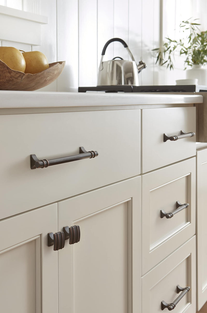 [Australia - AusPower] - Amerock | Cabinet Pull | Oil Rubbed Bronze | 5-1/16 inch (128 mm) Center to Center | Davenport | 1 Pack | Drawer Pull | Drawer Handle | Cabinet Hardware 5-1/16 inch (128mm) Center-to-Center 