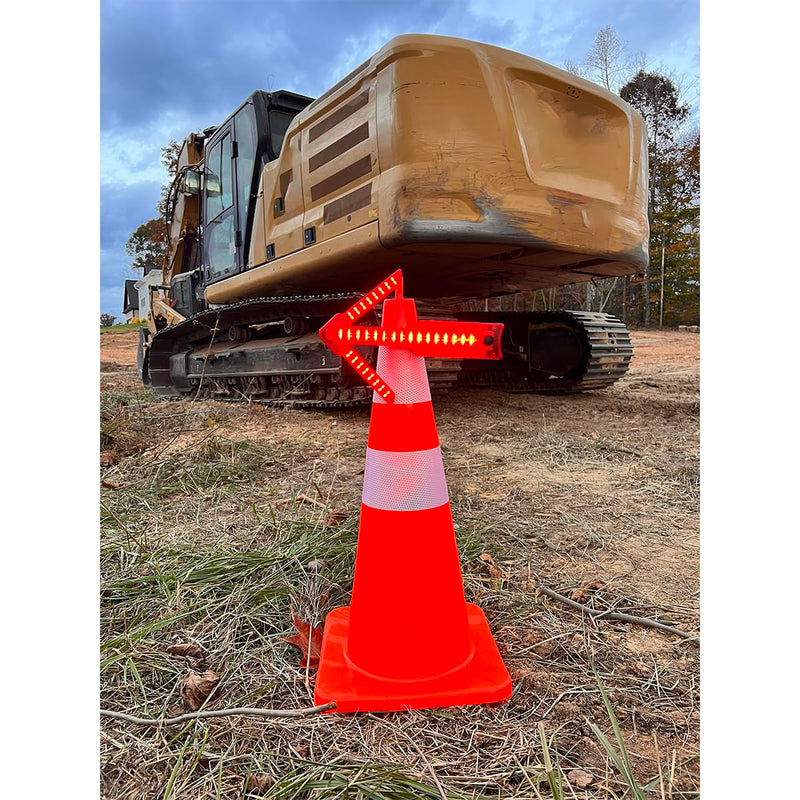 Foxfire LED Traffic Warning Arrow, 4 Flash Patterns, Visible 3/4 a mile for Firefighters, First Responders, Construction Zones, Easy Traffic Direction