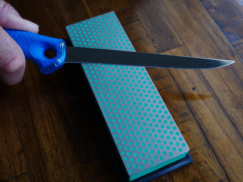 [Australia - AusPower] - Diamond Machining Technology (DMT) W6EP Diamond Whetstone Sharpening Stone With Plastic Case, Extra Fine, 6 Inch , Green 