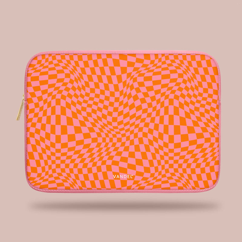 [Australia - AusPower] - Vandel 13 Inch Laptop Sleeve, Fits 13-13.3 in Laptops: MacBook Air Case, Pro, Case Chromebook M1 Sleeve Inch, HP Soft 13-13.3 Inch Pink Checker 