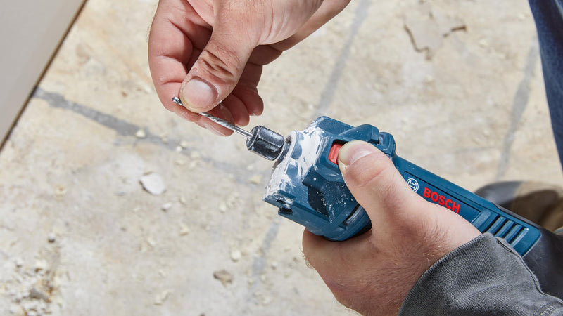 Bosch 5x Mehrzweck-Schneidbit (für Holz, Spanplatte, Ø 3,2 mm, Professional Zubehör GCU 18V-30 Rotocut Fräser) 32 CU 3,17 mm, L 35 mm, G 70 mm