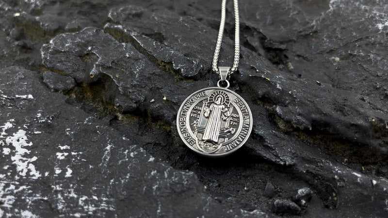 St Benedict Exorcism Medal Necklace - Stainless Steel Christian Catholic Roman Cross Pendant - Patron Saint Amulet Medal Religion Jewelry Silver