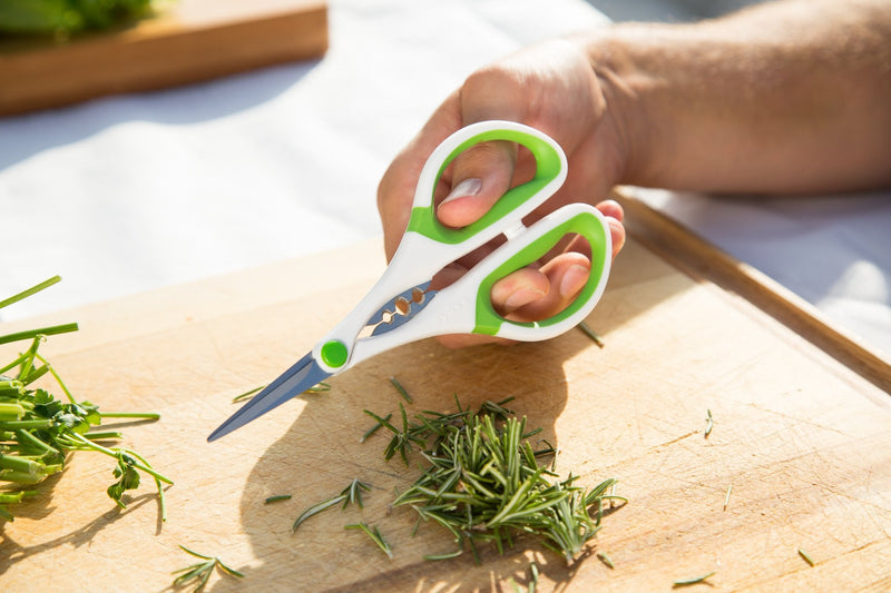 [Australia - AusPower] - Zyliss Heavy Duty Home & Kitchen Herb Shears Scissors with Innovative Stem Stripper, Versatile Kitchen Shears for Trimming Weeds, Flower Buds & More - White/Green - 8.5 x 4.2 x 0.4 inches Herb Snippers 