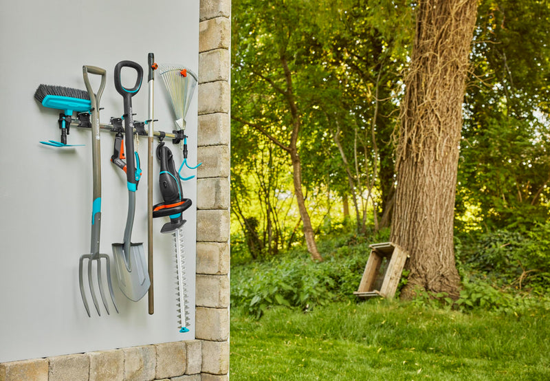 Gardena Device Holder Plus: Wall Mount for Home and Garden Tools, 78 cm Width, 60 kg Maximum Weight, Space-Saving, Flexibly Expandable, Individually Adjustable (3509-20)
