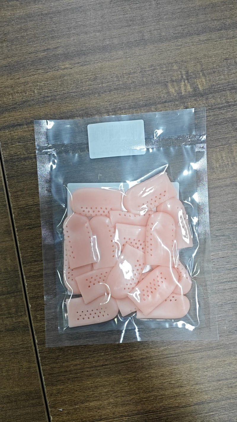 [Australia - AusPower] - 16Pcs Gel Finger Cots with Air Holes, Gel Finger Protectors Finger Covers Protection for Finger Tips, Breathable Finger Covers Finger Caps Gloves Finger Protectors for Wound, Finger Cracking 