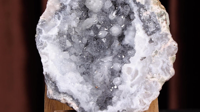 Sportmusies Natural Geode Agate Crystal Cluster Specimen, 0.22-0.44 lb Small