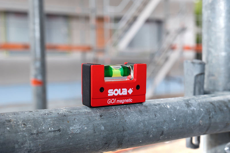 SOLA GOMAGNETIC - Nivel de burbuja compacto GO! Magnetic