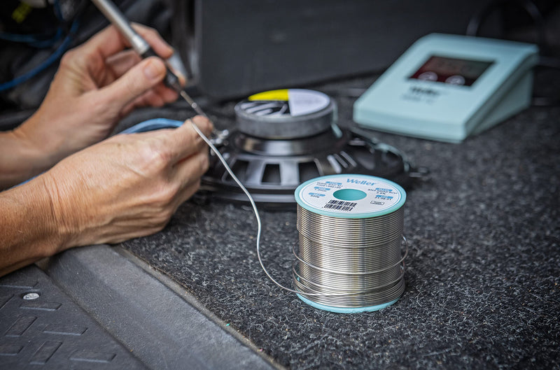Weller WSW SnPb (T0051403399) Solder Wire, Dia: 0.3 mm / 0.012 in, Wt: 100 g / 3.527 oz, Alloy Sn60Pb40, Flux content 2.2% 0.3mm .3 mm