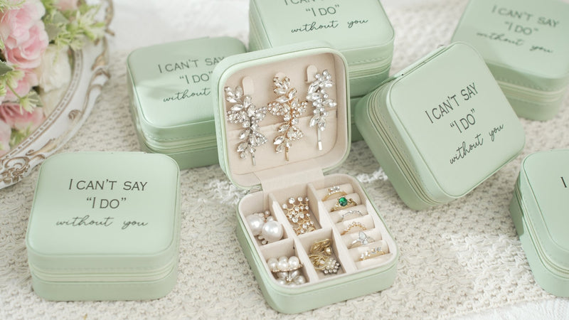 Colingmill 8 Pcs Bridesmaid Proposal Jewelry Box Gifts I Can't Say I Do Without You Travel Jewelry Case Portable Earring Organizer for Women Bridesmaids Wedding Gifts Matcha Color