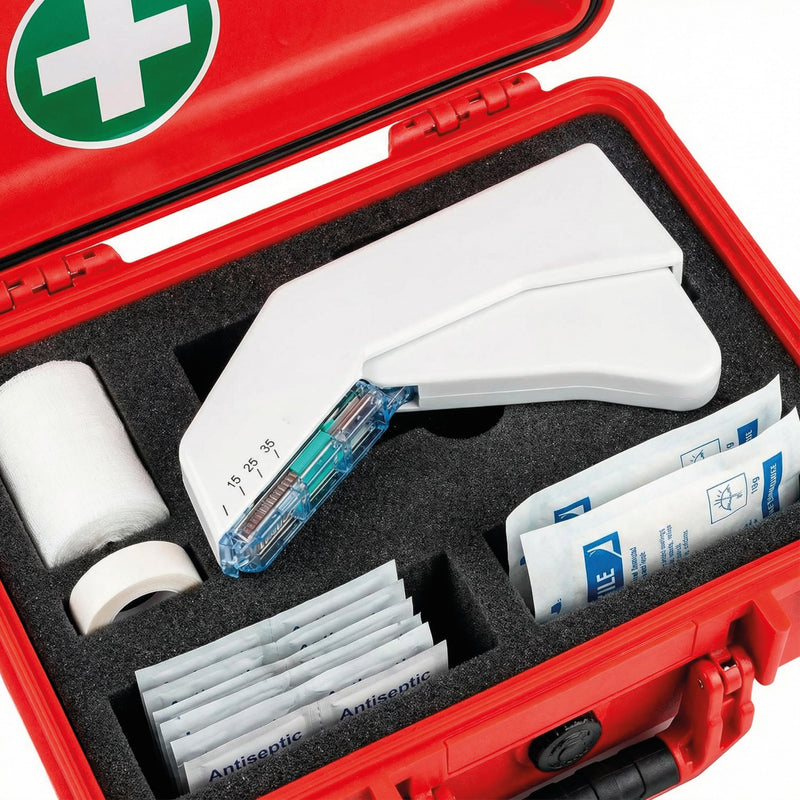 KMINA Skin Stapler F35W with 35 Sterile Staples White (Pack of 5) | Medical wound tacker made of stainless steel with ABS housing, ergonomic design, safe opening, latex-free