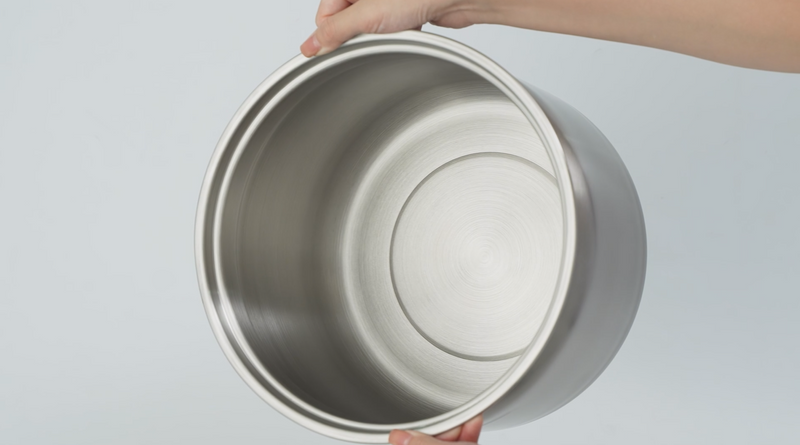 Umimile 304 Stainless Steel Airtight Food Storage Container – 10L (2.6Gal) Metal Canister with Clear Lid, 0.8mm Thick, Silicone Plug Release & Removable Gasket – for Rice, Flour, Pet Food (13L) 13L