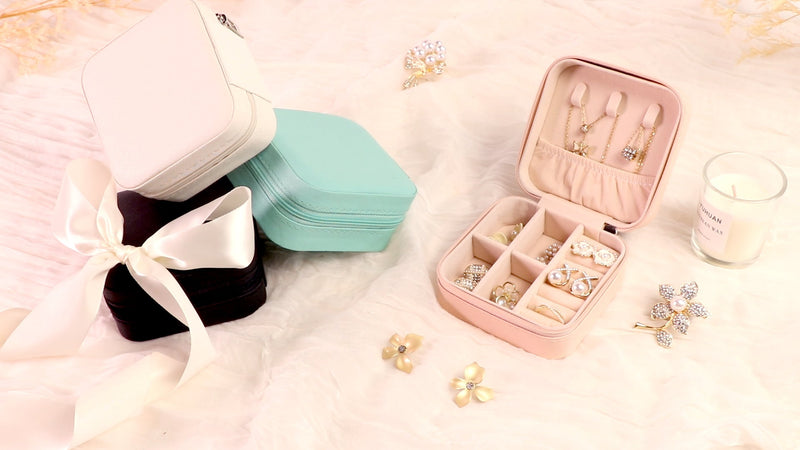 MFXIP Travel Jewelry Case Small Jewelry Box Jewelry Organizer Storage Case Portable PU Leather Mini Jewelry Travel Case for Girls Womens Earring, Necklace, Rings,Bracelets Black Pink White Blue
