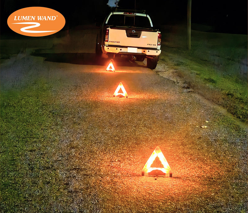 [Australia - AusPower] - Emergency Warning Triangle by Lumen Wand Store for Road Side Safety, Vehicle Breakdown, and Hazard Marking - Internal LED Illumination Combined with External Reflectivity, 1 