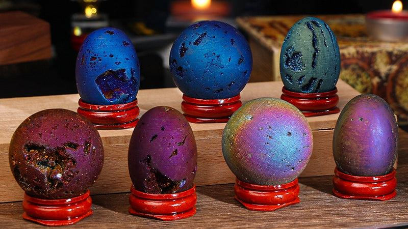 Rockcloud 40mm Colorful Titanium Coated Agate Geode Ball with Wood Stand Rainbow