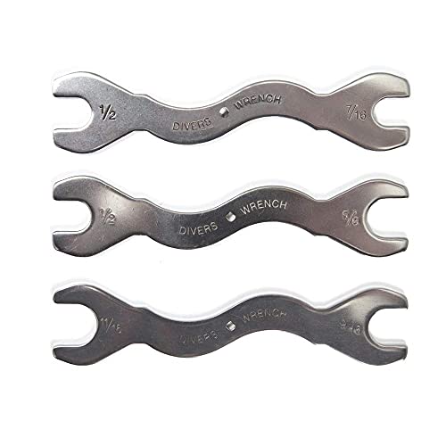 Highland by XS Scuba scuba wrench set with assorted wrenches for dive equipment maintenance
