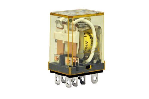 IDEC RH3B-UAC120V POWER RELAY, 3PDT, 120VAC, 10A, PLUG in
