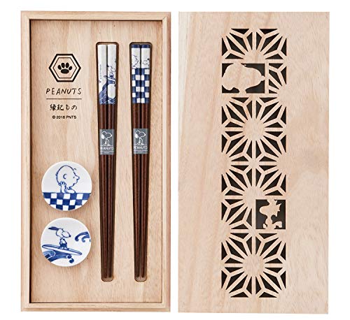 Peanuts SN80-842H Snoopy Dyed Chopsticks, Pair Set (Comes in Wooden Box) 01. Chopsticks & Chopsticks Rest Pair Set