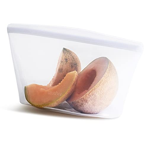 Clear Stasher reusable silicone food storage bowl with leak-proof lid, 8-cup capacity, designed for fresh food storage.