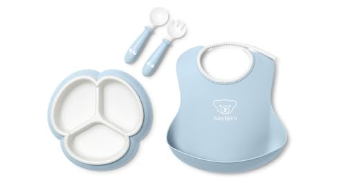 BabyBjörn Mealtime Set, 4 pc, Powder blue | Includes Baby Plate, Baby Fork, Baby Spoon, and Baby Cup | Dishwasher Safe | Toddler feeding set for self-feeding or baby-led weaning