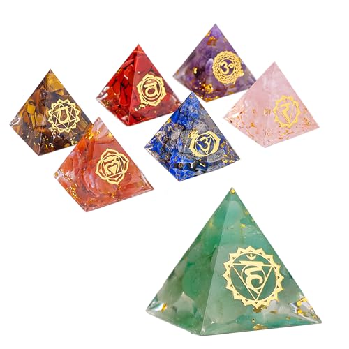 Crystal Pyramids Set Made of Crystals and Epoxy Resin 3CM/1.18IN