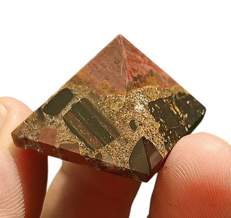 1"inch Red Jasper Crystal Pyramid Natural Crystals and Healing Stones Red Jasper Pyramids Red Gemstones for Meditation Reiki Energy Balancing Good Luck Gifts 2PCS