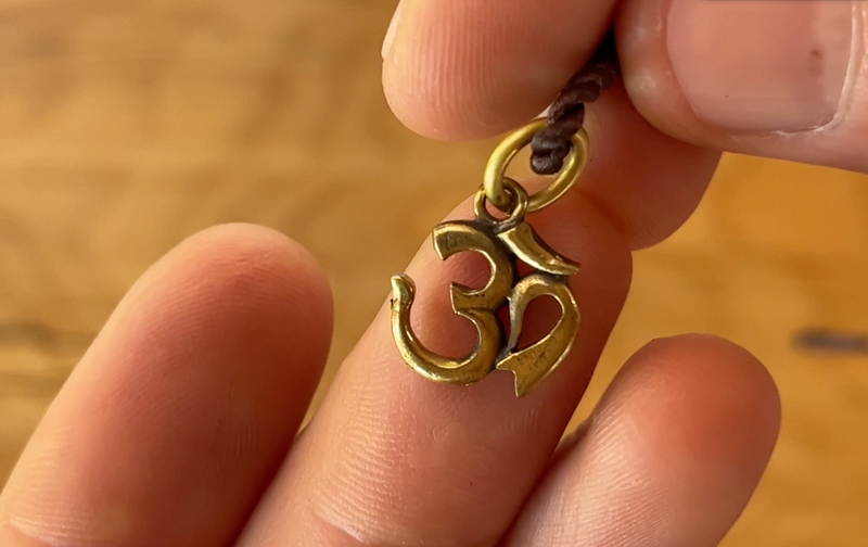 Artschatz Om/Aum Pendant Necklace - Ø 0.5 inch