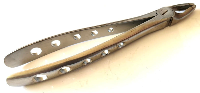 [Australia - AusPower] - MedTool Dental Tooth Extracting Forceps Upper Anterior with Serrated Jaws, Silver 