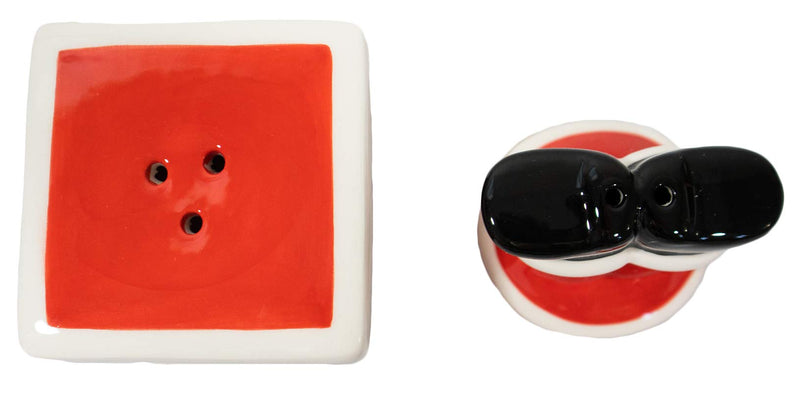 [Australia - AusPower] - Christmas Special Edition! Ceramic Salt & Pepper Shaker Set (Chimney & Santa Legs) Chimney & Santa 
