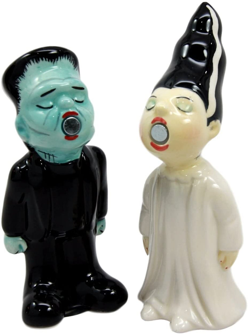 [Australia - AusPower] - Ebros Gift Day Of The Dead Gothic Mr And Mrs Frankenstein Monster Kissing Ceramic Salt Pepper Shakers Figurine Set Halloween Skulls Skeletons Accent 