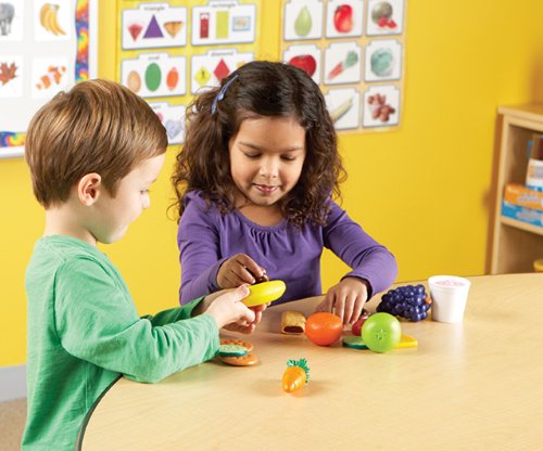 [Australia - AusPower] - Learning Resources New Sprouts Healthy Snack Set - 18 Pieces, Ages 2+ Pretend Play Food for Toddlers, Preschool Learning Toys, Kitchen Play Toys for Kids 
