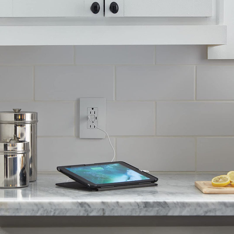 [Australia - AusPower] - Legrand Radiant® USB GFCI Outlet, 15A Tamper-Resistant, Self-Test, Type-A/C, White, 1597TRUSBACW 