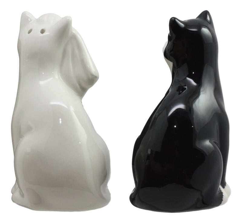 [Australia - AusPower] - Ebros Wedding Cats Feline Black And White Cats In Tuxedo And Bridal Gown Salt And Pepper Shakers Ceramic Magnetic Figurine Set 3.75"H 