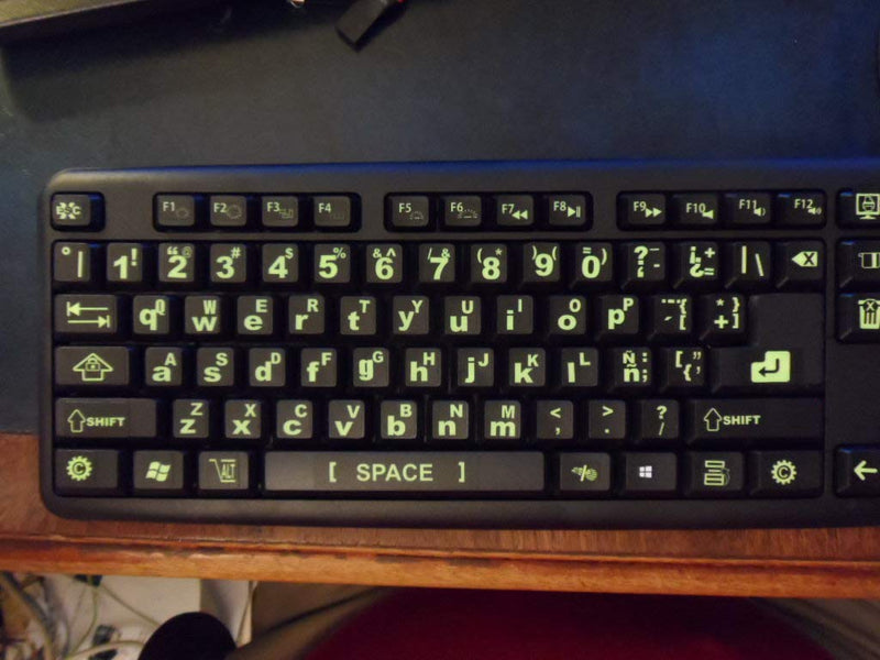 [Australia - AusPower] - Spanish/English Keyboard Stickers with Fluorescent Inlays. Large Symbols Will Not Wear, Smudge or Fade. for All Laptop and Desktop Keyboards Also Free USB LED Light (White). 