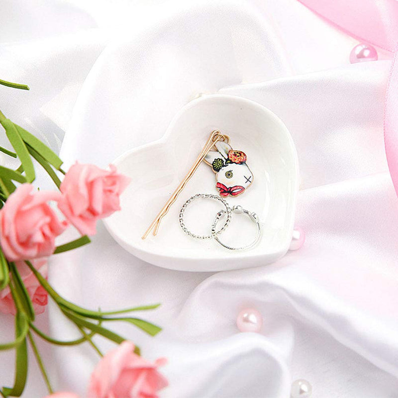 [Australia - AusPower] - Super Cute heart shape Ceramic Sauce Dish,Mini Side Seasoning Dish,Condiment Dishes/Sushi Soy Dipping Bowl,Snack Serving Dishes,Love Porcelain Small Saucer Set(Set of 4) (3.38inch) 3.38inch 