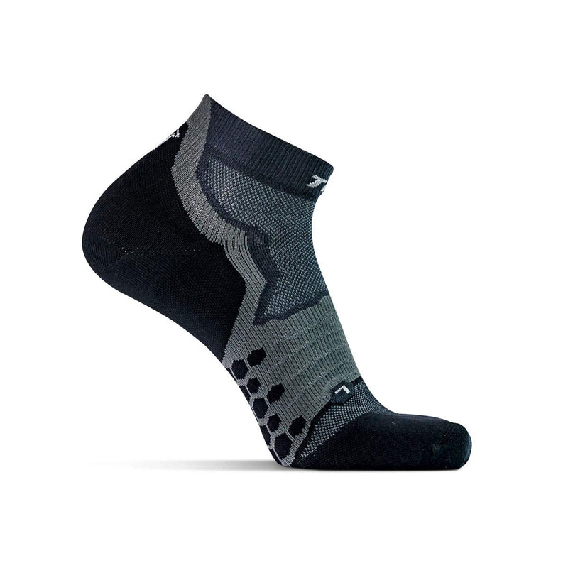 [Australia - AusPower] - Thirty48 Performance Compression Low Cut Running Socks for Men and Women | More Compression Where Needed [3 Pair] Black/Gray X-Large 