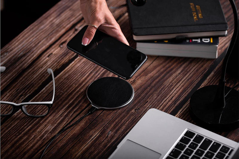 [Australia - AusPower] - MESA Qi Certified Wireless Charger - Black Leather, MSWC1 