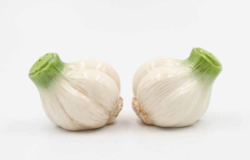[Australia - AusPower] - Cosmos Gifts Garlic Salt and Pepper Set, Ceramic, 2-1/4-Inch 