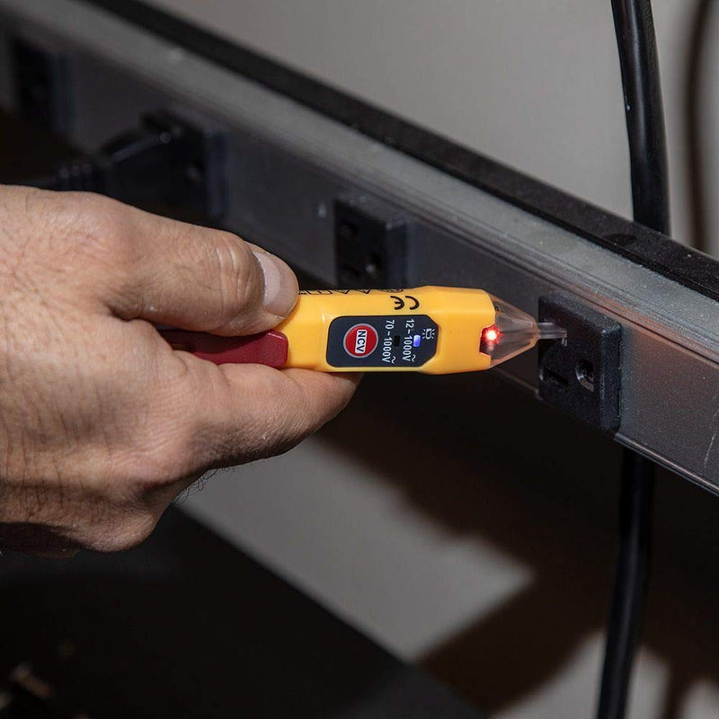 [Australia - AusPower] - Klein Tools NCVT2PKIT Non-Contact Voltage Tester with Outlet Tester, 12-48V AC or 48 - 1000V AC Dual Range for Broad Application Volt Tester w/ Receptacle Tester 
