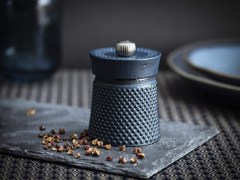 [Australia - AusPower] - Peugeot - 36621 Peugeot BALI FONTE Cast Iron Pepper Mill, 8cm/3 In, Blue 