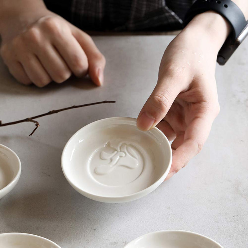 [Australia - AusPower] - Ceramics Sauce Dish Cat Relief Seasoning Dish Mini Side Sushi Soy Dipping Bowl soy sauce dishes dinnerware Meow Porcelain Small Saucer (Set of 4) 