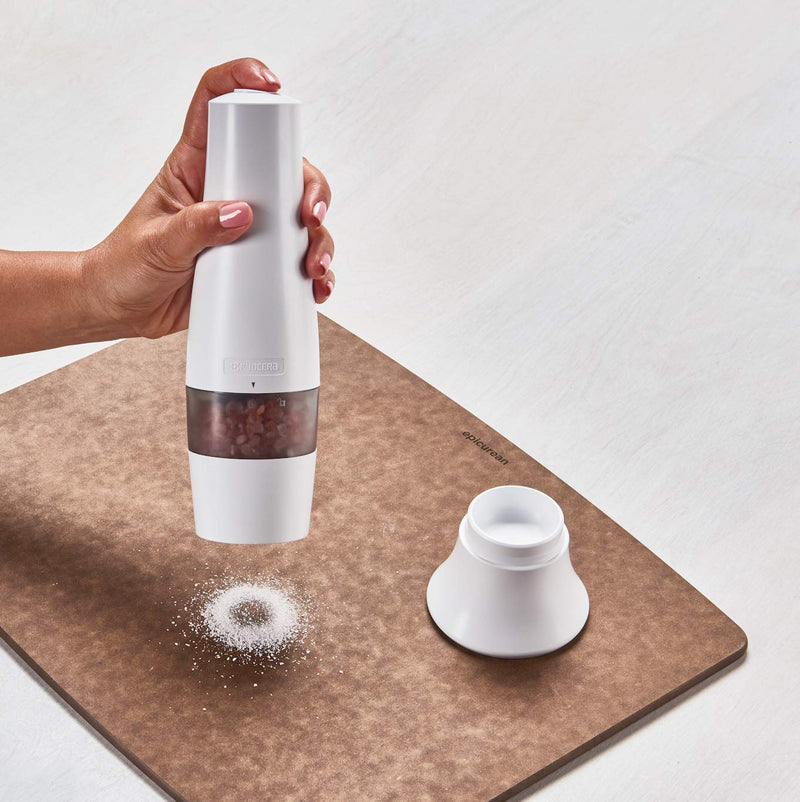[Australia - AusPower] - Kyocera Advanced Salt & pepper Mill, Fast and Quiet, Battery Operated, Adjustable Coarseness, Ceramic Burr Grinder, One Size, White 