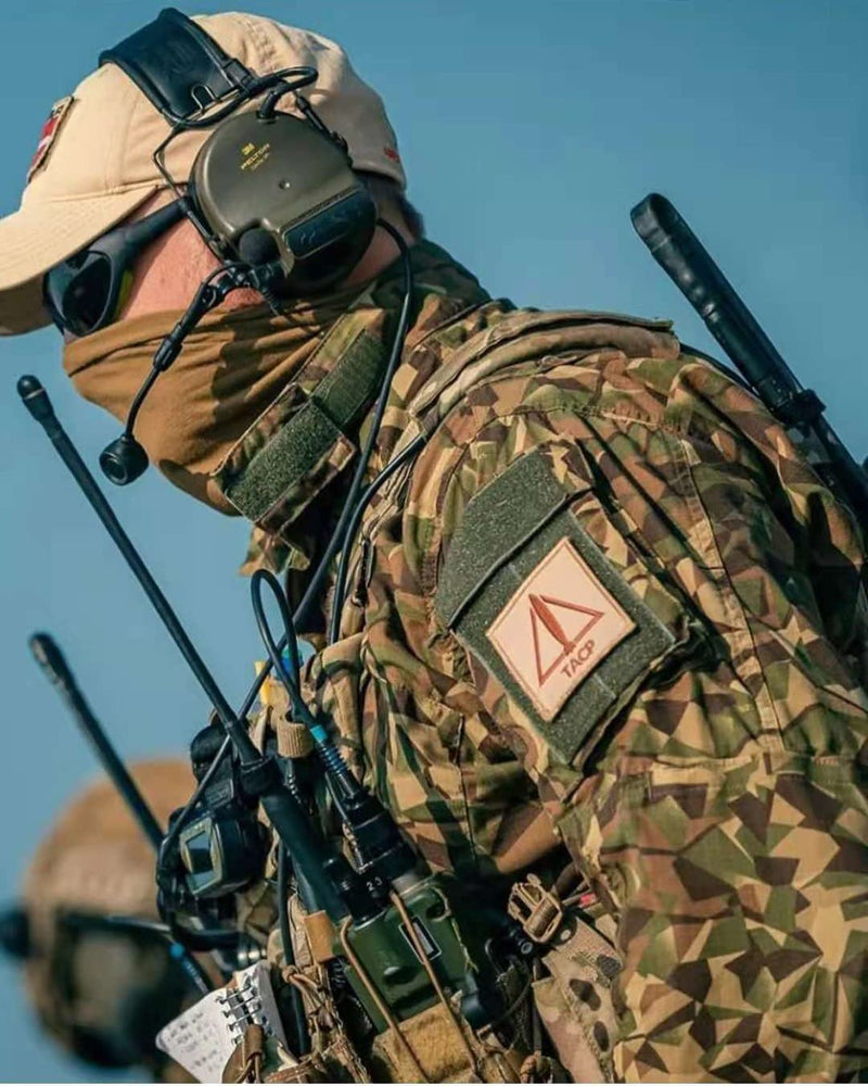 [Australia - AusPower] - HYS Tactical Foldable Whip Antenna, SMA-Feamle, VHF UHF 144/430Mhz, Gooseneck Antenna for Kenwood TYT Retevis BAOFENG UV-82 UV-B5 GT-3 BF-F8HP UV-5RA UV-5RE UV-5R Two-Way Radio Scanner 