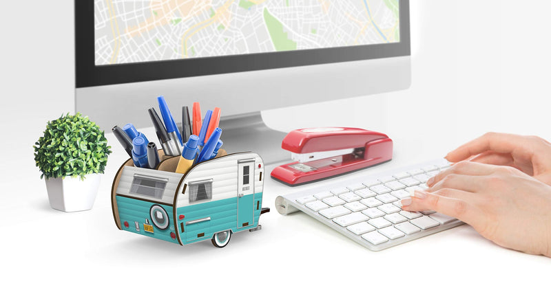 [Australia - AusPower] - Fred & Friends Happy Camper - Vintage Camper Pencil Holder, White and Blue (5242680) 