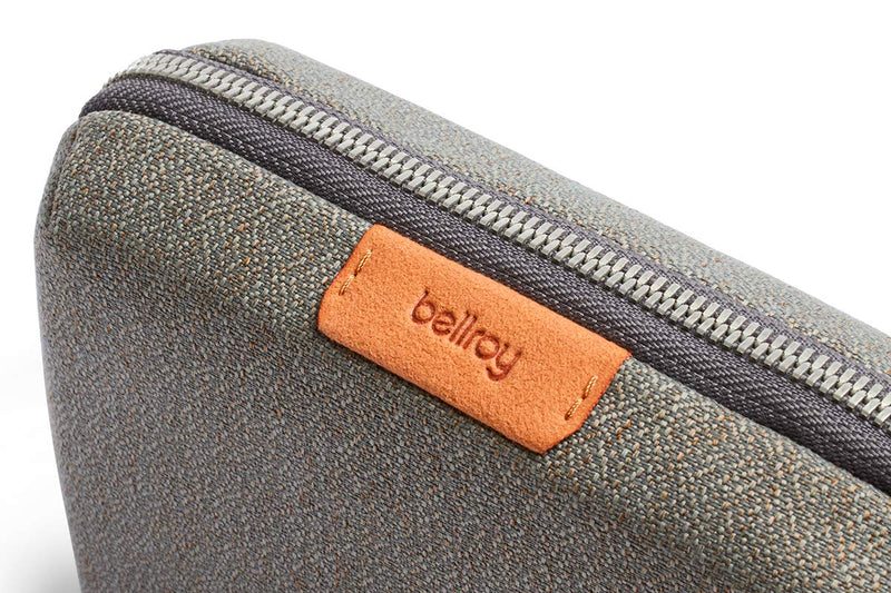 [Australia - AusPower] - Bellroy Tech Kit Compact (Tech Accessories Organizer, Zipper Pouch) - Limestone 