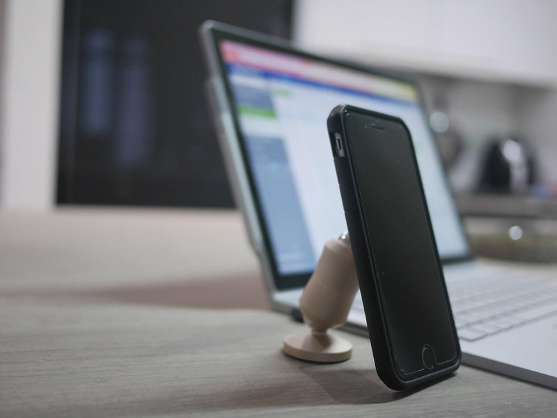 [Australia - AusPower] - ClutchIt The Original Dual Magnetic Movable Phone Holder and Tablet Mount (Rose Gold) Rose Gold 