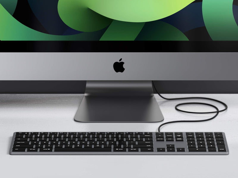 [Australia - AusPower] - Satechi Slim W3 Wired Backlit Keyboard with Numeric Keypad – Illuminated Keys & Built-in USB-C Connection – Compatible with 2021 MacBook Pro M1 Pro & Max, 2021 iMac, 2020 Mac Mini, 2020 MacBook Air 