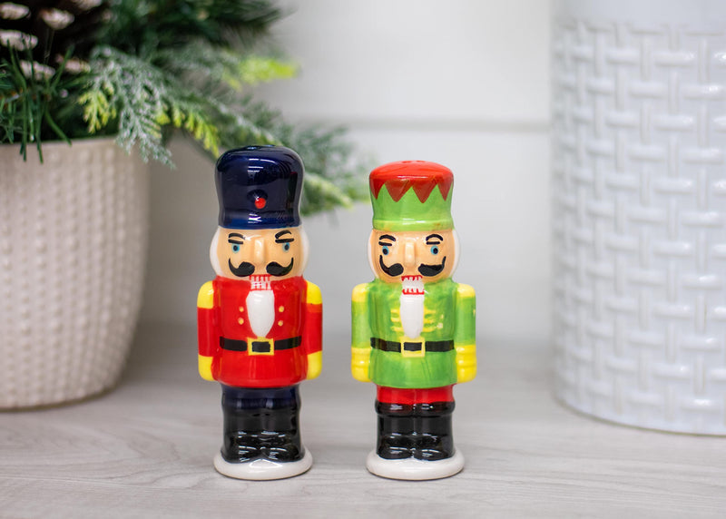 [Australia - AusPower] - Transpac Nutcracker Soldiers Holiday Salt and Pepper Shaker Set 