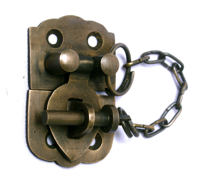 [Australia - AusPower] - Small Trunk or Chest Hasp with Chain Pin by Nesha 