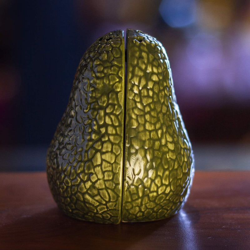 [Australia - AusPower] - Pacific Giftware Avocado Ceramic Salt and Pepper Shakers Set 